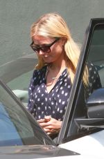 GWYNETH PALTROW Out for Lunch at Tavern Restaurant in Brentwood