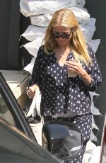 GWYNETH PALTROW Out for Lunch at Tavern Restaurant in Brentwood