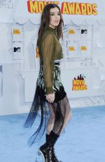 HAILEE STEINFELD at 2015 MTV Movie Awards in Los Angeles