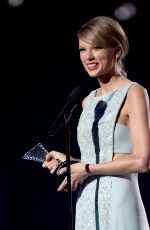 TAYLOR SWIFT at Academy of Country Music Awards 2015 in Arlington