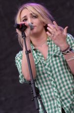 JAMIE LYNN SPEARS Performs at Country Thunder USA, Day 3 in Florence