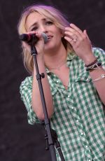 JAMIE LYNN SPEARS Performs at Country Thunder USA, Day 3 in Florence