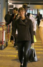 JENNIFER GARNER at Pierre-elliot Trudeau Airport in Montreal 04/29/2015
