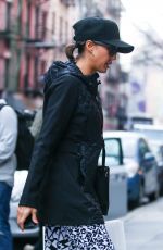 JESSICA ALBA Leaves Meg Cohen Design Shop in Soho