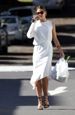 JESTINA CAMPBELL Shopping for Groceries in Rose Bay