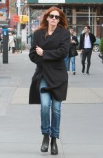 JULIA ROBERTS Out and About in New York 04/18/2015