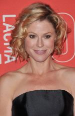 JULIE BOWEN at Lacma