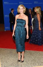 JULIE BOWEN at White House Correspondents Association Dinner in Washington