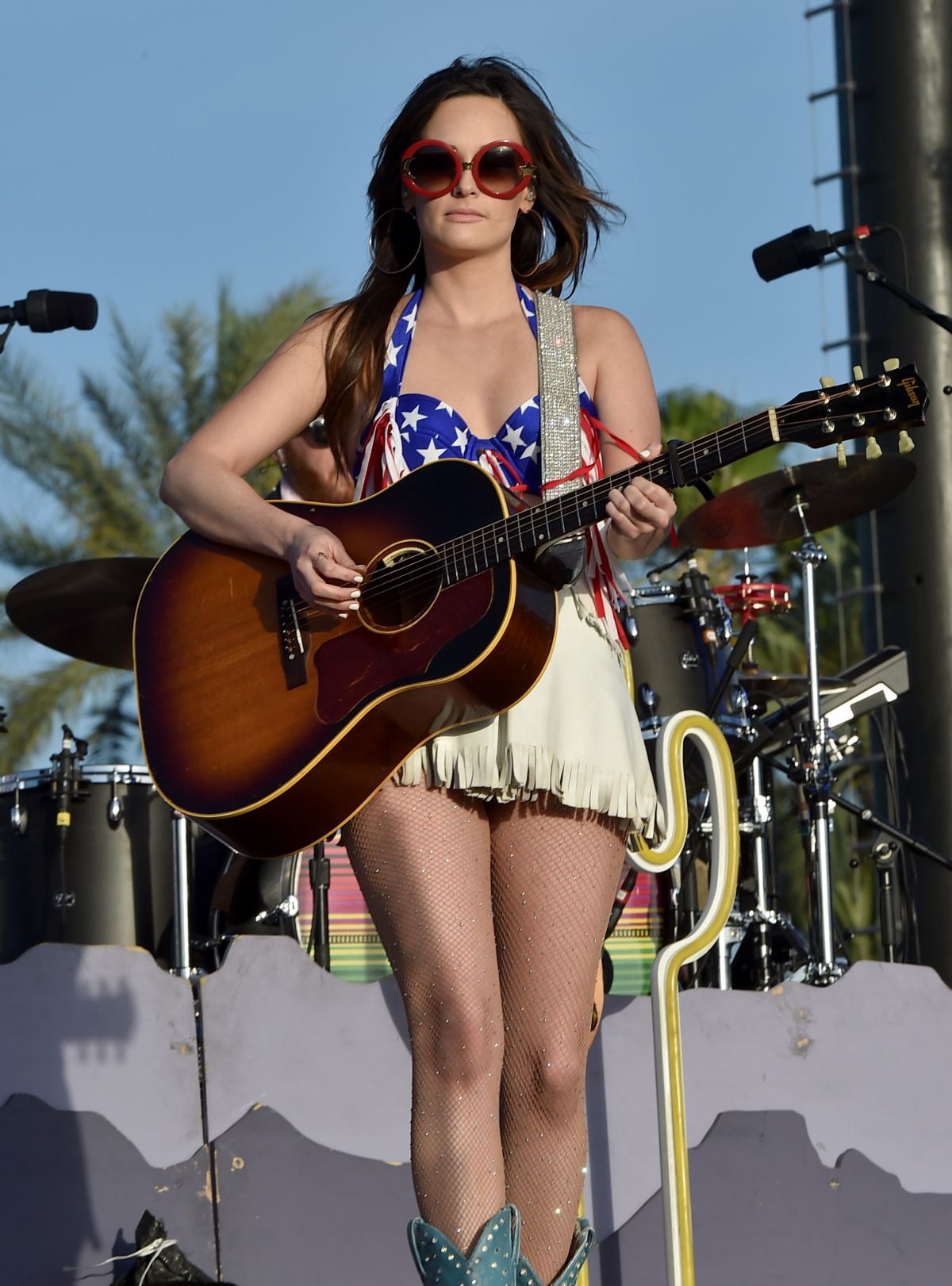 kacey-musgraves-performs-at-2015-stagecoach-california-s-country-music-fest...