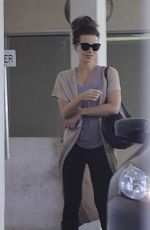 KATE BECKINSALE Leaves an Office in Beverly Hills