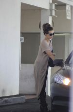 KATE BECKINSALE Leaves an Office in Beverly Hills