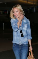 KATE HUDSON in Jeans at Los Angeles International Airport 04/18/2015