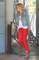 KATE HUDSON Out and About in Beverly Hills