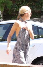 KATE HUDSON Out in Santa Monica