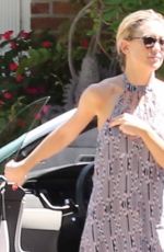 KATE HUDSON Out in Santa Monica