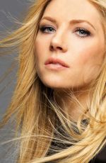 KATHERYN WINNICK in Bello Magazine, April 2015 Issue