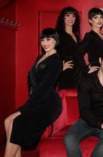 KELLY BROOK and Jeremy Parisis at Crazy Horse in Paris