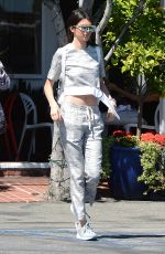 KENDALL and KYLIE JENNER Out for Lunch in Los Angeles