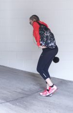 KHLOE KARDASHIAN Arrives at a Gym in Beverly Gills 04/29/2015