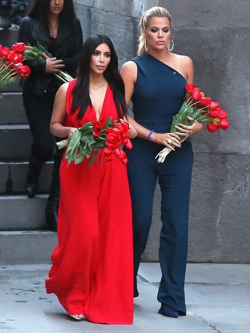 KIM and KHLOE KARDASHIAN at Armenian Genocide Memorial at Tsitsernakaberd in Yerevan KIM and KHLOE KARDASHIAN at Armenian Genocide Memorial at Tsitsernakaberd in Yerevan