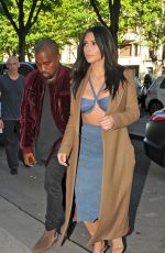 KIM KARDASHIAN at Montaigne Market in Paris