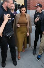 KIM KARDASHIAN Leaves Her Apartment in New York 04/22/2015