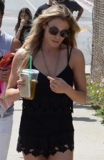 LEANN RIMES Heading to Her Tour Bus in Woodland Hills