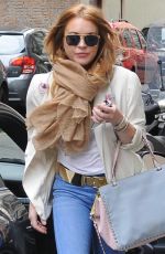 LINDSAY LOHAN Out Shopping in Milan 04/28/2015