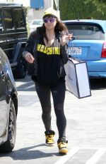 MICHELLE RODRIGUEZ Leaves Fred Segal in West Hollywood