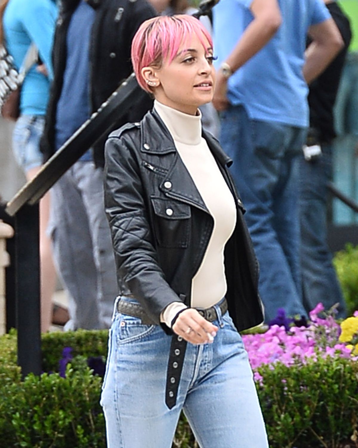 NICOLE RICHIE on the Set of Americana at Brand in Glendale NICOLE RICHIE on the Set of Americana at Brand in Glendale