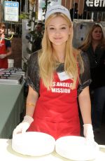 OLIVIA HOLT at Los Angeles Mission Easter Event