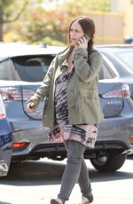 Pregnant JENNIFER LOVE HEWITT Out for Grocery Shopping in Pacific Palisades