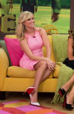 REESE WITHERSPOON and SOFIA VERGARA at Univision