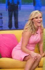 REESE WITHERSPOON and SOFIA VERGARA at Univision