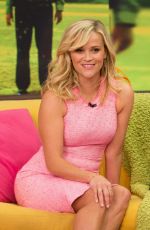 REESE WITHERSPOON and SOFIA VERGARA at Univision