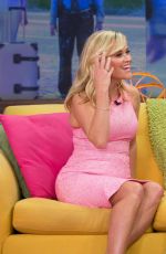 REESE WITHERSPOON and SOFIA VERGARA at Univision