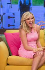 REESE WITHERSPOON and SOFIA VERGARA at Univision
