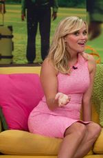 REESE WITHERSPOON and SOFIA VERGARA at Univision