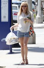 REESE WITHERSPOON inShorts Out Shopping in Beverly Hills 04/18/2015