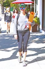 REESE WITHERSPOON Leaves a Hym in Brentwood