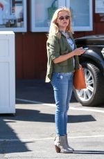 REESE WITHERSPOON Out and About in Brentwood 04/27/2015
