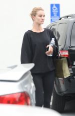 ROSIE HUNTINGTON-WHITELEY Leaves a Gym in West Hollywood 04/24/2015