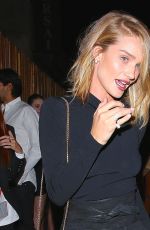 ROSIE HUNTINGTON-WHITELEY Leaves The Nice Guy in Los Angeles