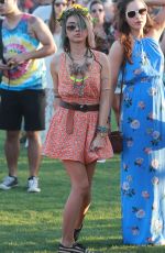 SARAH HYLAND at 2015 Coachella Music Festival, Day 2