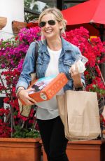 SARAH MICHELLE GELLAR Leaves a Spa in Beverly Hills 04/24/2015