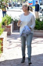 SARAH MICHELLE GELLAR Out and About in Santa Monica