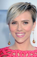 SCARLETT JOHANSSON at 2015 MTV Movie Awards in Los Angeles