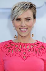 SCARLETT JOHANSSON at 2015 MTV Movie Awards in Los Angeles