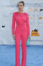 SCARLETT JOHANSSON at 2015 MTV Movie Awards in Los Angeles