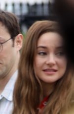 SHAILENE WOODLEY on the Set of Oliver Stone